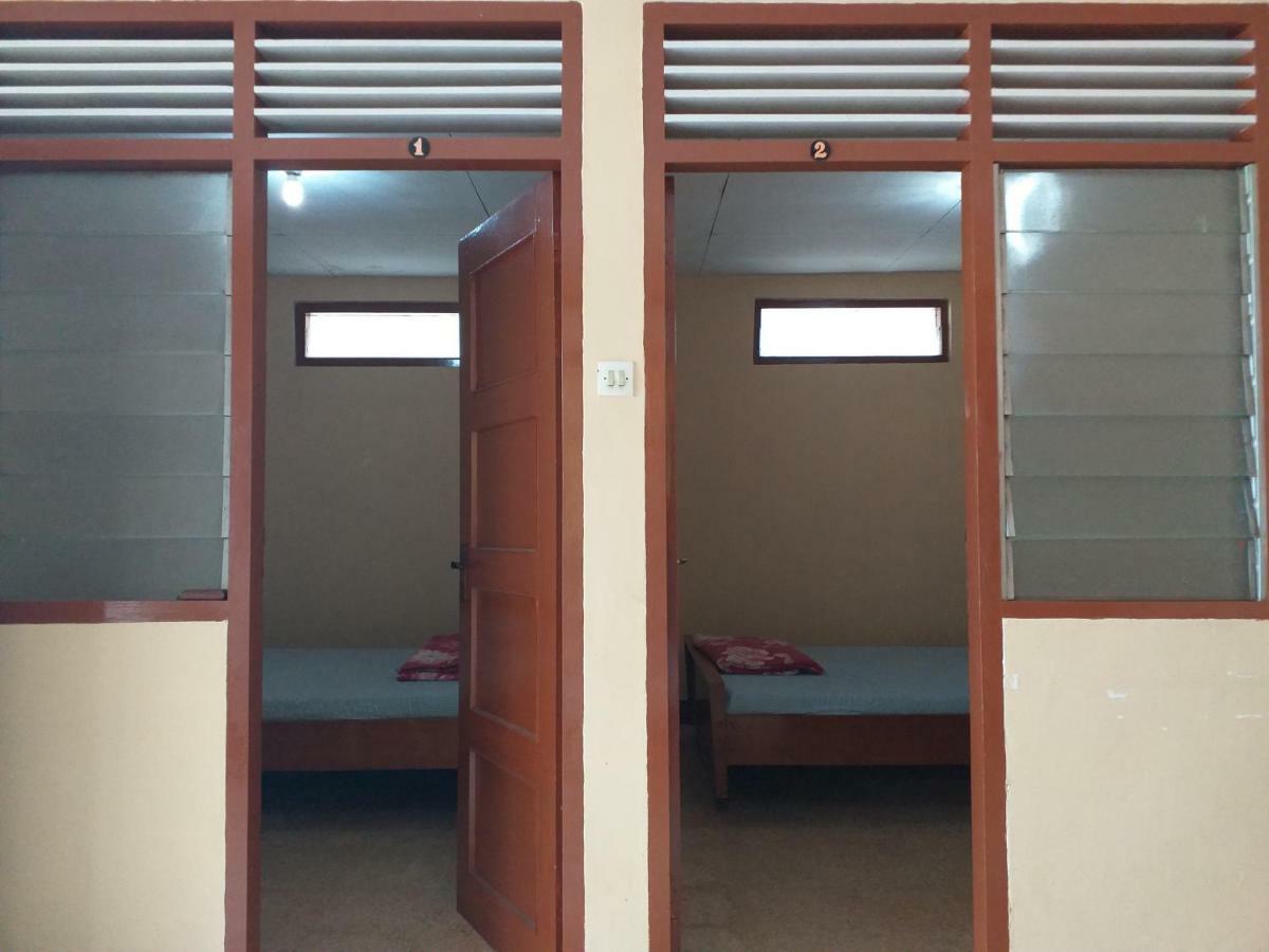 Hotel Wisma Gaya Ambarawa Bagian luar foto